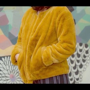 Chelsea & Theodore faux fur coat